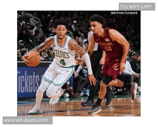 安芬尼西蒙斯谈训练营高强度与队友间愉快的磨合过程